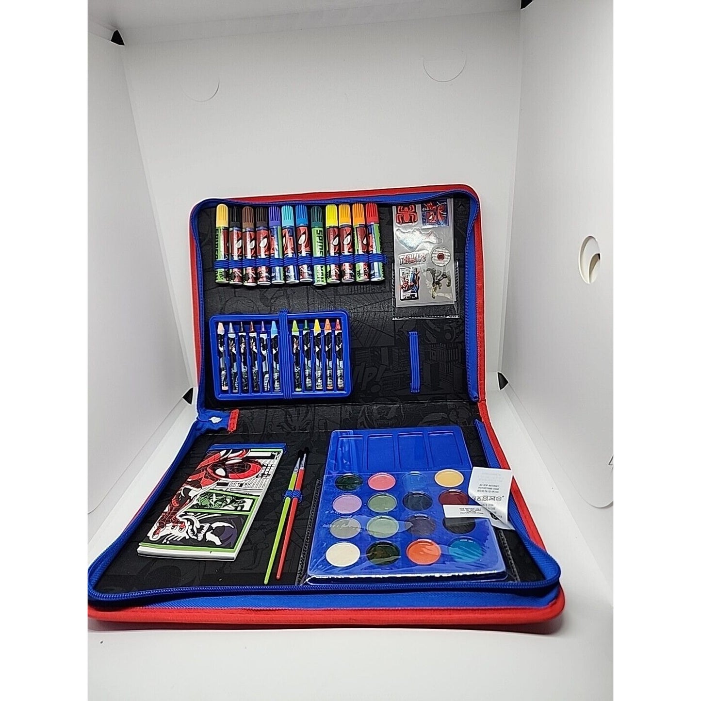 Disney Store Spiderman Art Set with Carry Case crayons markers stickers paints