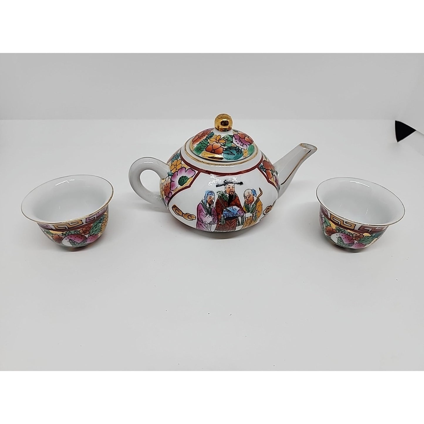 Quality vintage Chinese 3 piece teaset famille rose style Made In China STAMPED