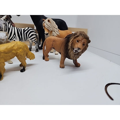 Schleich animal x 5 & 5 Other Farm Animal And A Lion