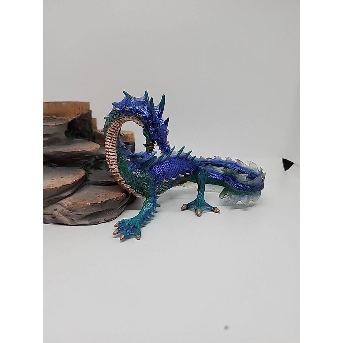 Safari Ltd Mythical Realms Fantasy Series Sea Dragon 2007 Blue Green [Brand New]