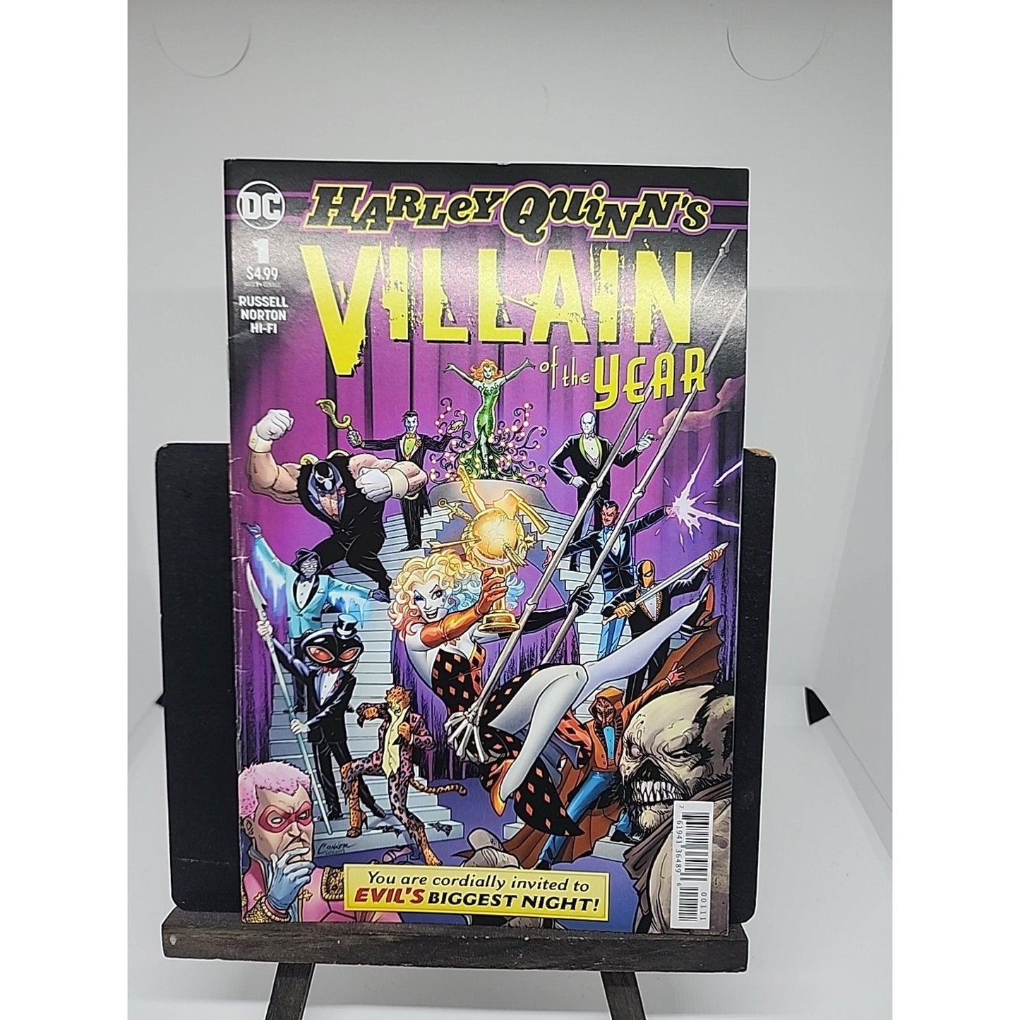 HARLEY QUINN VILLAIN OF THE YEAR #1 DC Comics - NM