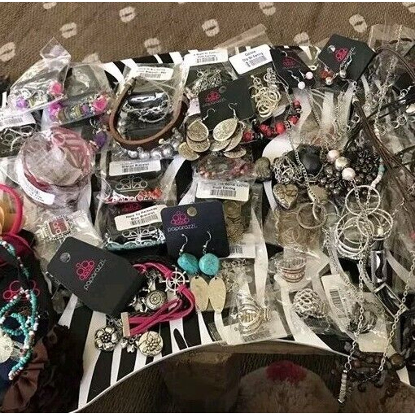 Random Lot Of Paparazzi Jewelry - 10 Different Necklaces - Great for Resale!!