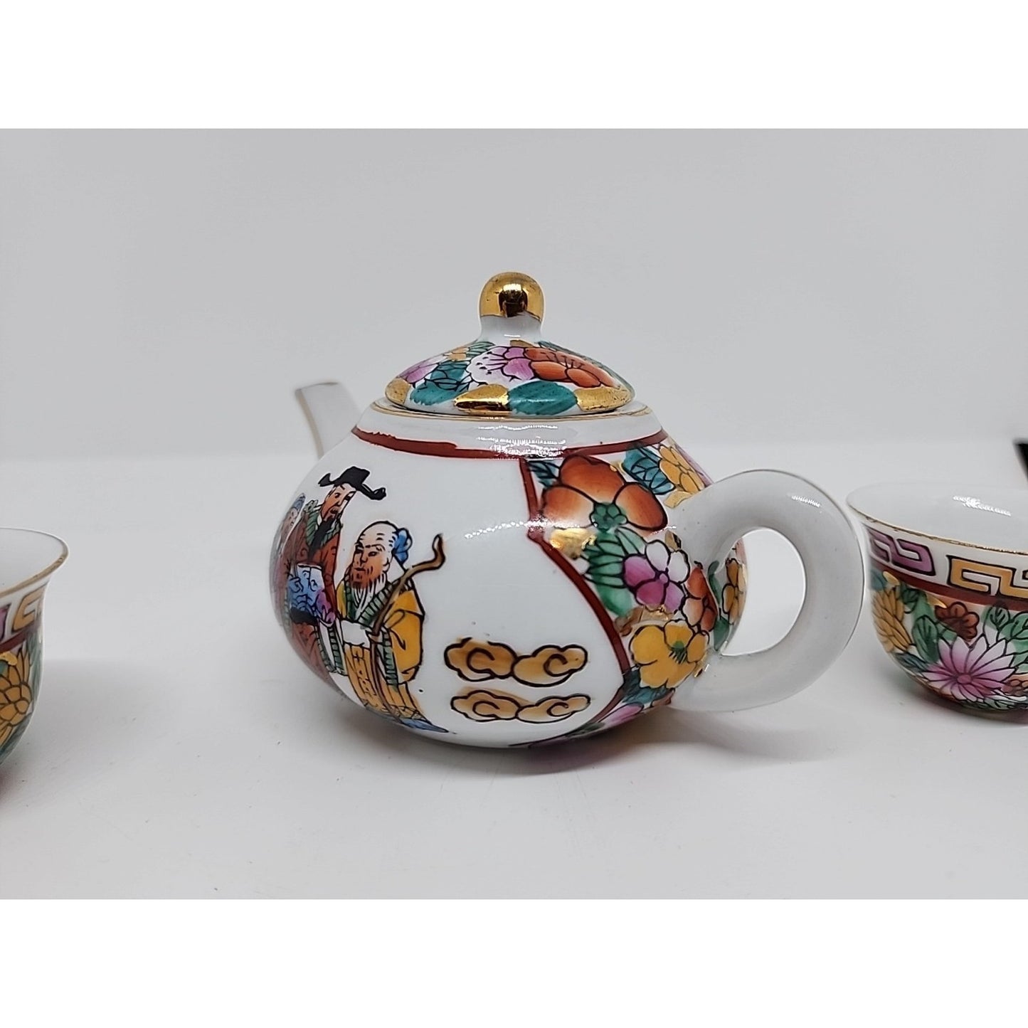 Quality vintage Chinese 3 piece teaset famille rose style Made In China STAMPED