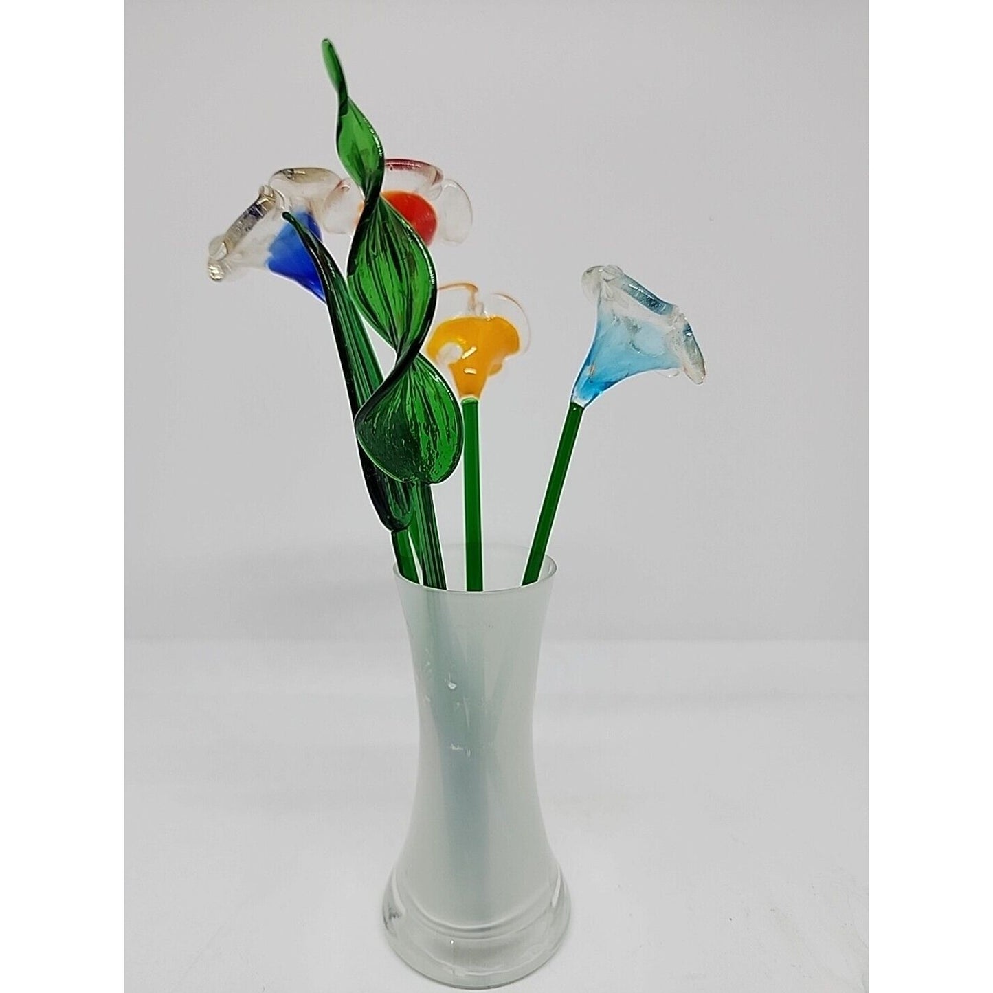 Global Village Handmade Glass I Bouquet Leaves Vase